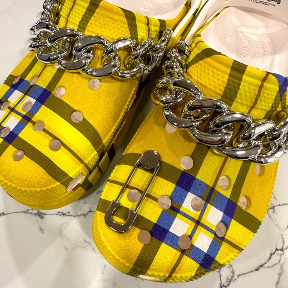Crocs Special Edition Clueless, the “Cher” - Picture 7 of 8